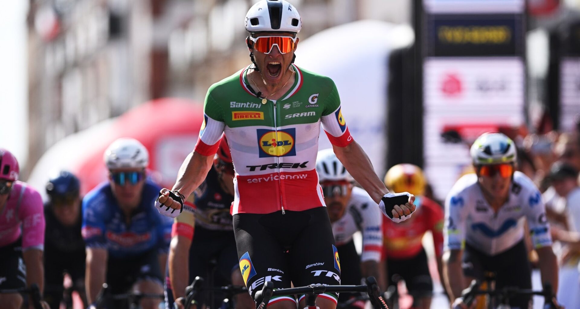 Tour de Pologne: Jonathan Milan powers to victory in stage 1 bunch sprint