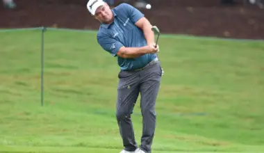 Ryan Fox holes out for eagle in fine start to PGA Tour’s season finale, the Tour Championship - Stuff