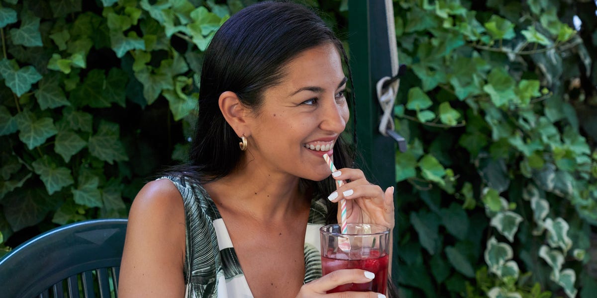 Dietitians Explain Benefits of Drinking Tart Cherry Juice
