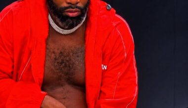 Image: Richardson Hitchins Disturbed By Adrien Broner