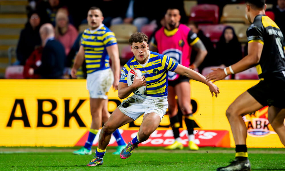 Castleford Tigers and Warrington Wolves team news as Cai Taylor-Wray returns and hosts make four changes