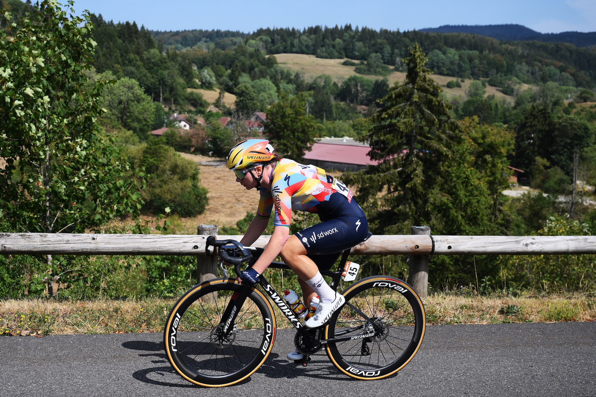 Lotte Kopecky (SD Worx - Protime) chases the lone leader on stage 3