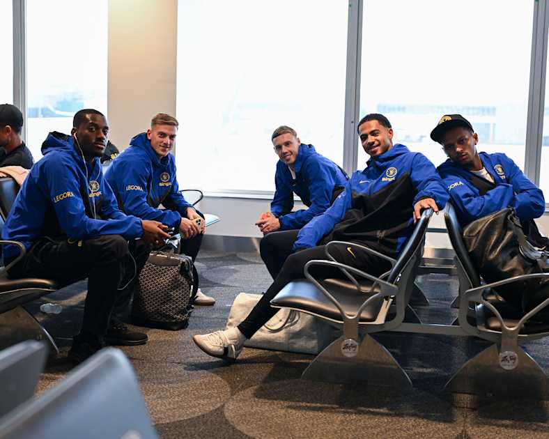 Gallery: Chelsea head to Hong Kong | News | Official Site