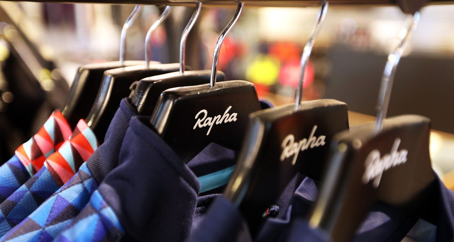 The Rapha Summer Sale is now offering up to 60% off