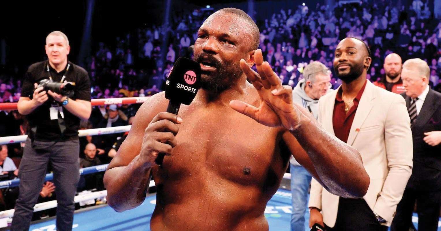 Derek Chisora Says Former Heavyweight Rival ‘Quit’ In His Last Fight