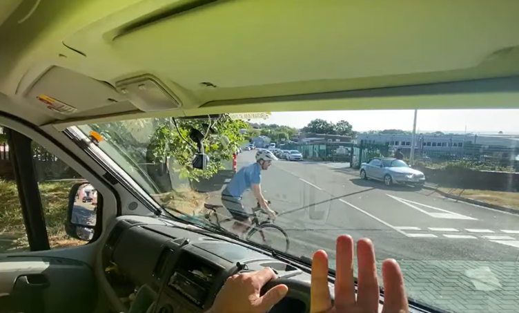 Ex-Reform councillor drives into Pinbrook Road cycle lane as cyclist crosses
