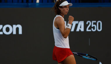 Vidmanova emerges in late-night Memphis thriller to reach first WTA semifinal
