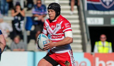 Jonny Lomax to retire at the end of 2026