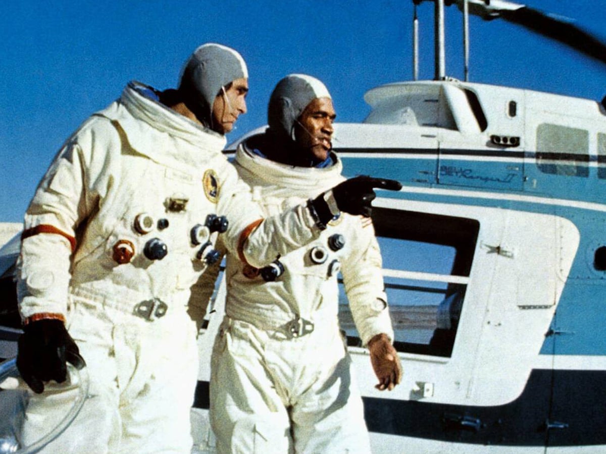 O.J. Simpson as Commander John Walker, ‘Capricorn One’ (Peter Hyams, 1977)
