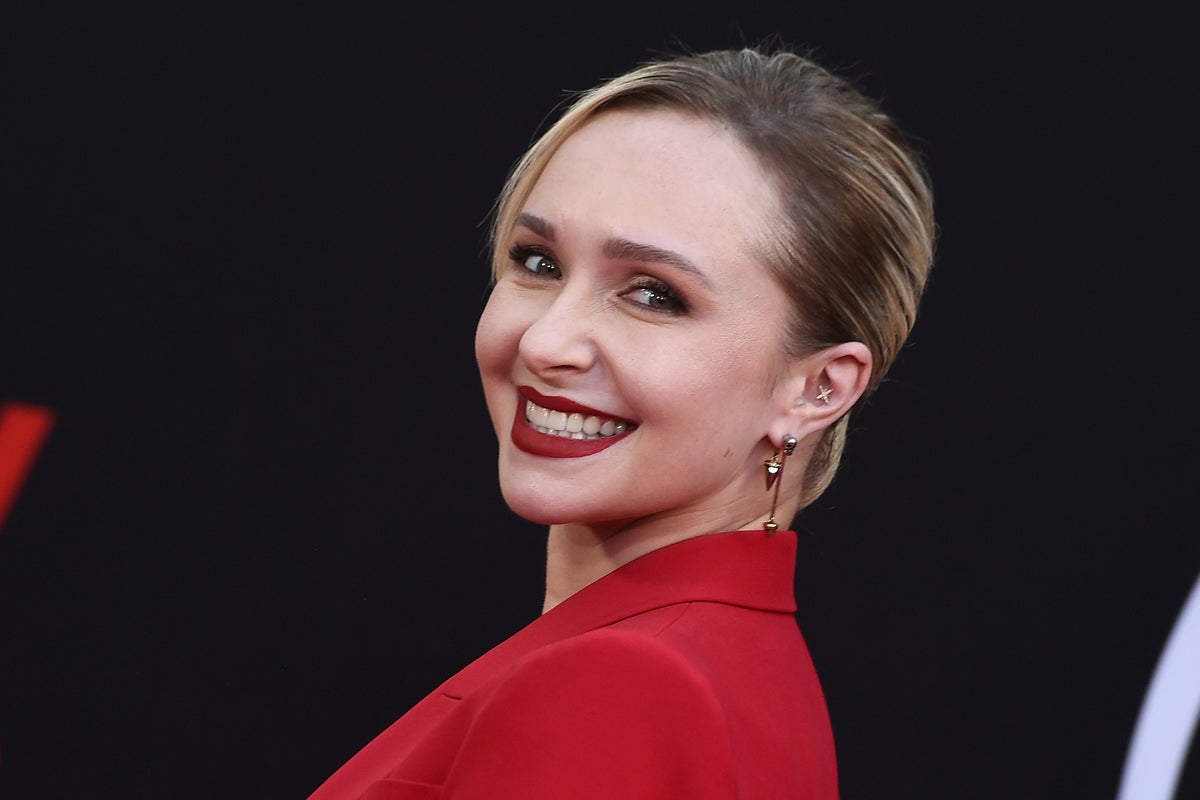 Hayden Panettiere death latest: Co-stars pay tribute as police offer details with autopsy results pending
