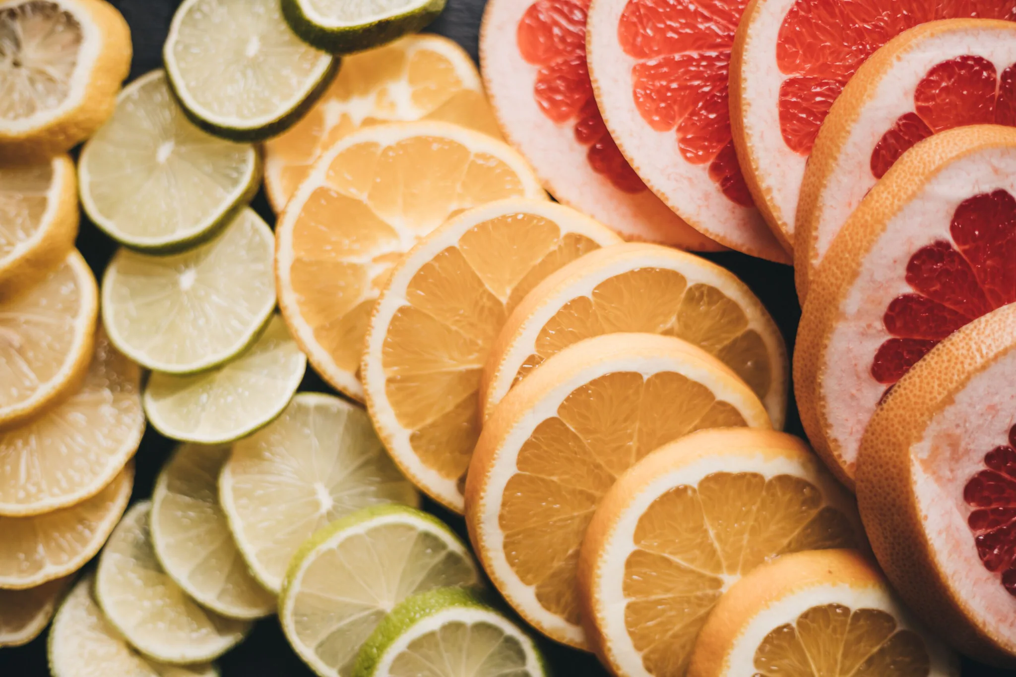 Oranges, sweet lime, lemons, and grapefruit are rich in vitamin C, an essential nutrient that supports the normal function of the immune system. These fruits also provide antioxidants that help protect cells from oxidative stress. Fresh, thoroughly washed citrus fruits make a nutritious snack during the rainy season.