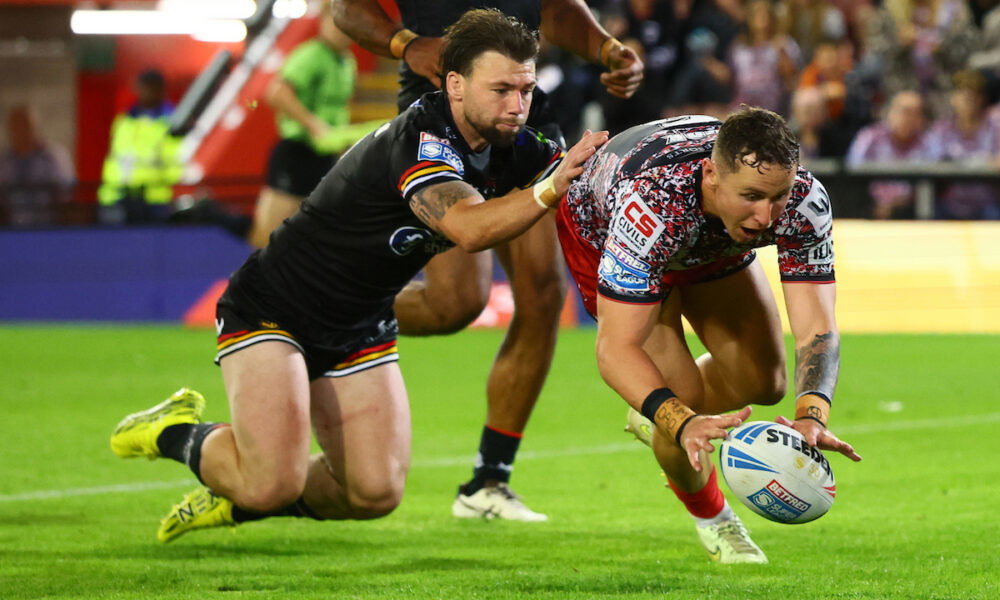 Leigh topple woeful Bulls, awesome Adam Cook, injury concern and more Leigh Leopards v Bradford Bulls talking points