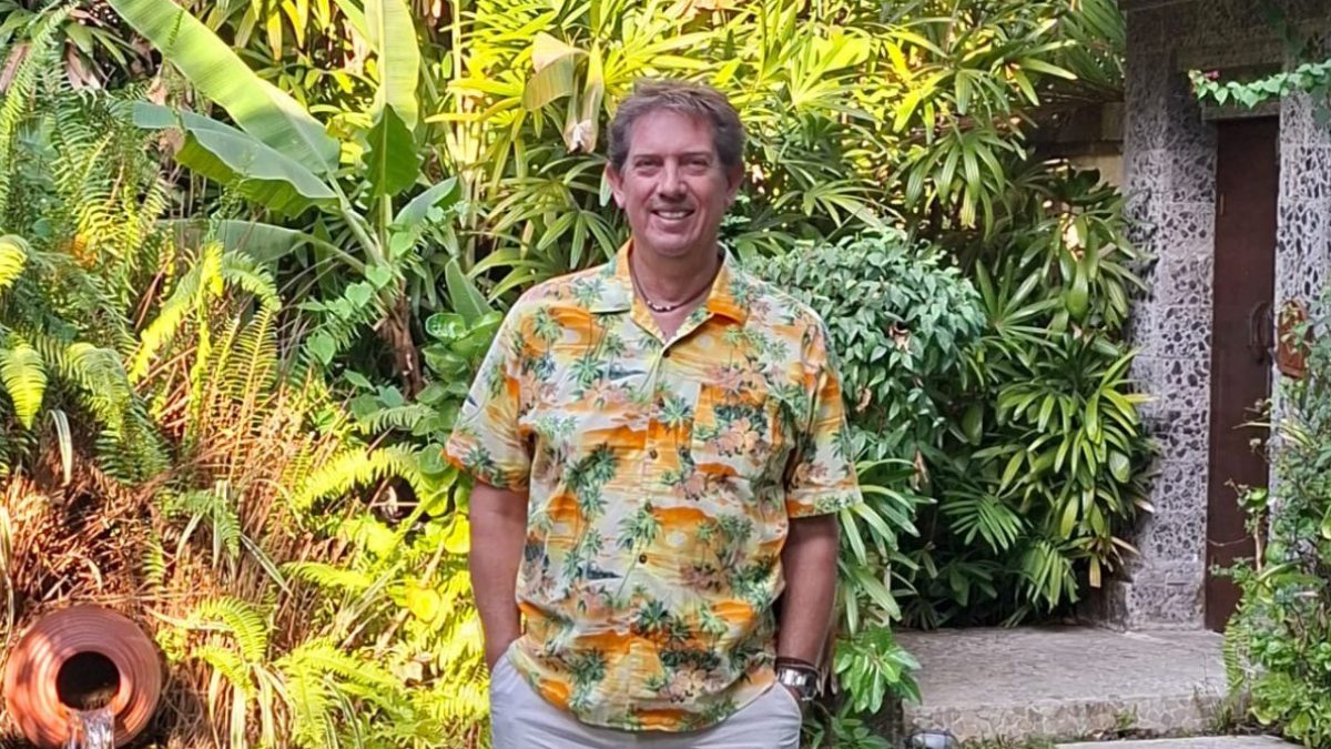 I retired at 52 after a 'eureka moment' – now I travel the world with £1.2m pension