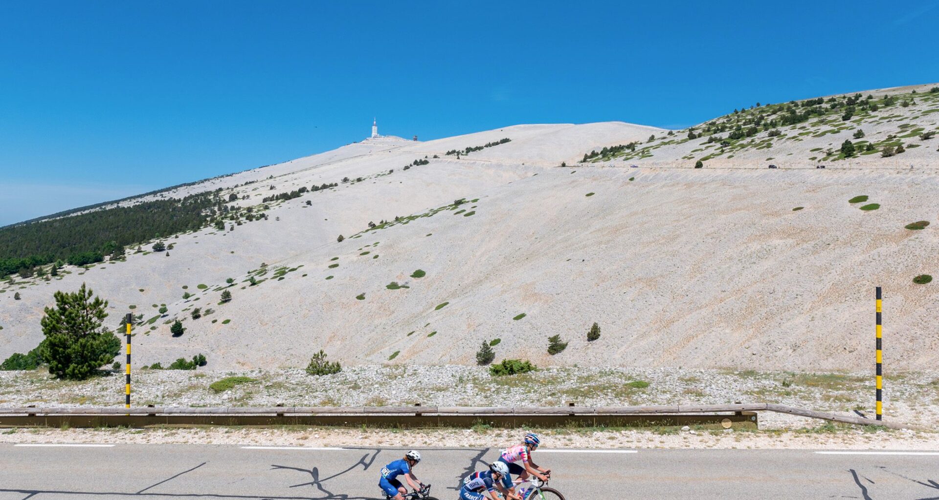 'It's just a mind trip' – Riders from the Tour de France Femmes peloton recount their racing experiences of Mont Ventoux