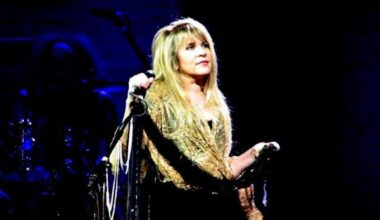 Classic Clips: Stevie Nicks & Tom Petty “Stop Draggin’ My Heart Around” – Studio Recording, 1981 – Americana UK