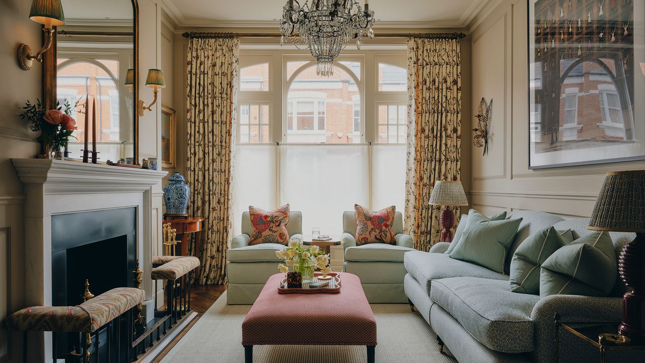 This Victorian townhouse in London is an exercise in balance, thanks to a calming yet colourful aesthetic