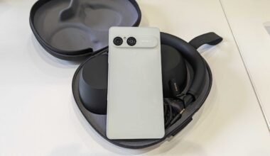 Sony’s latest budget smartphone claims to double the brightness of its predecessor – but there’s a catch