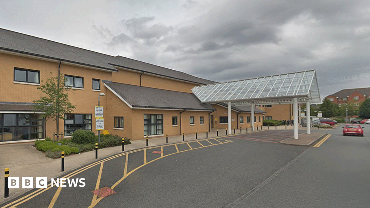 St David's Hospital building exterior