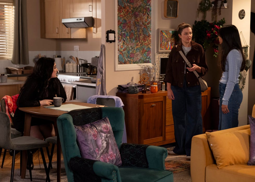 Nina Lucas, Sienna, Asha Alahan, Coronation Street nina lucas, sienna, asha alahan, coronation street