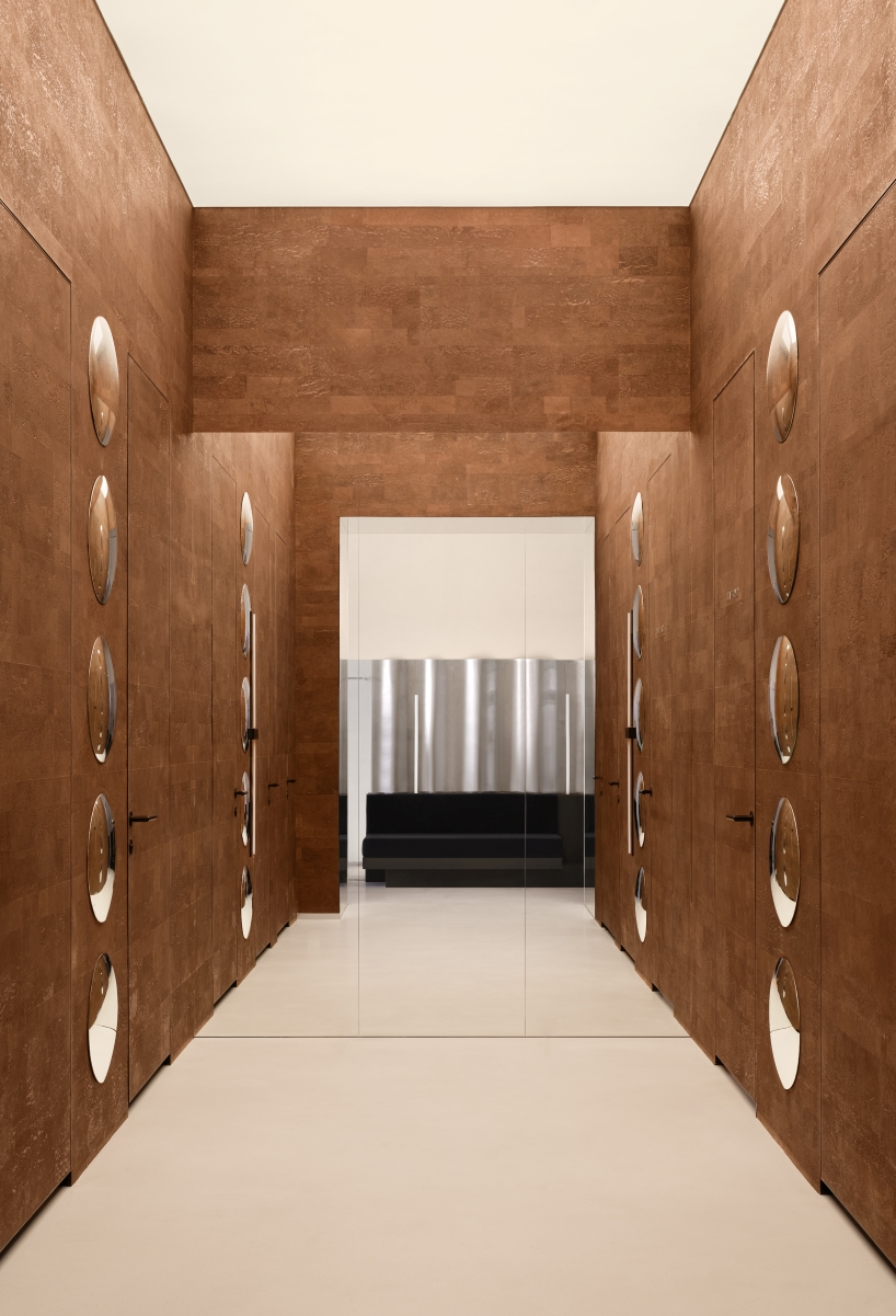 anastasiia tempynska designed immersive retail space for rikky hype 12