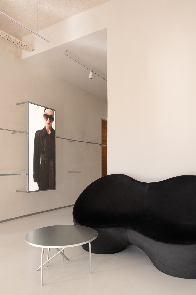 anastasiia tempynska designed immersive retail space for rikky hype 9