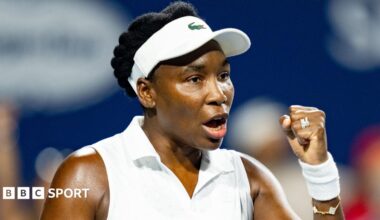 Venus Williams celebrates a point during her singles match at the Cincinnati Open