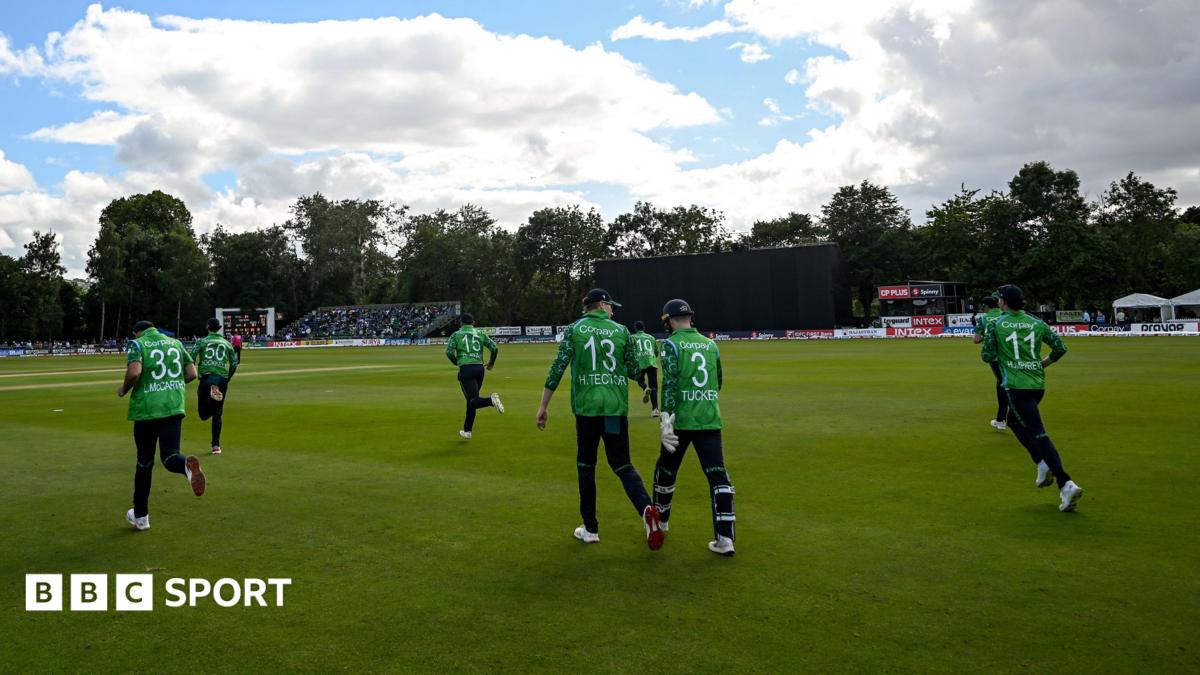 Ireland players take the field at Stormont