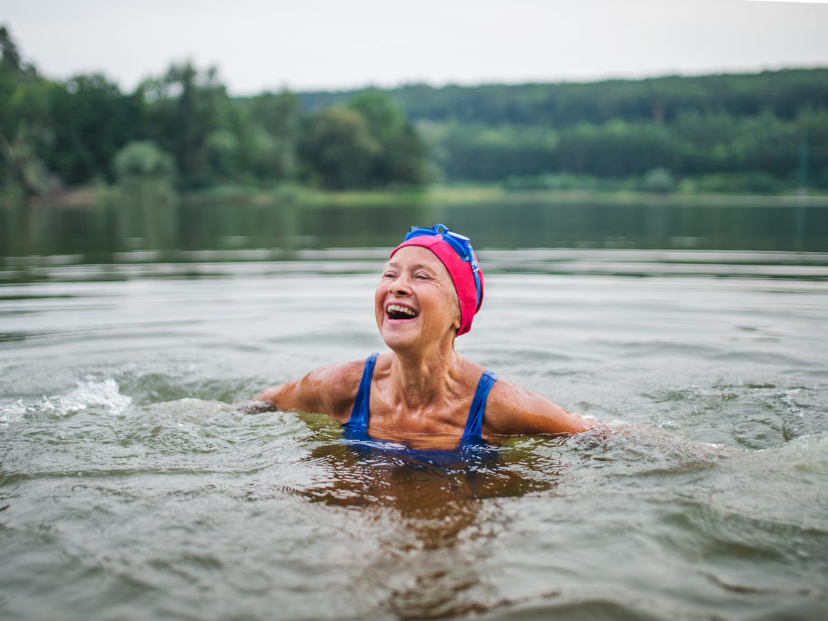 The Simple Fitness Tests That May Help Predict Longevity, According to a New Study