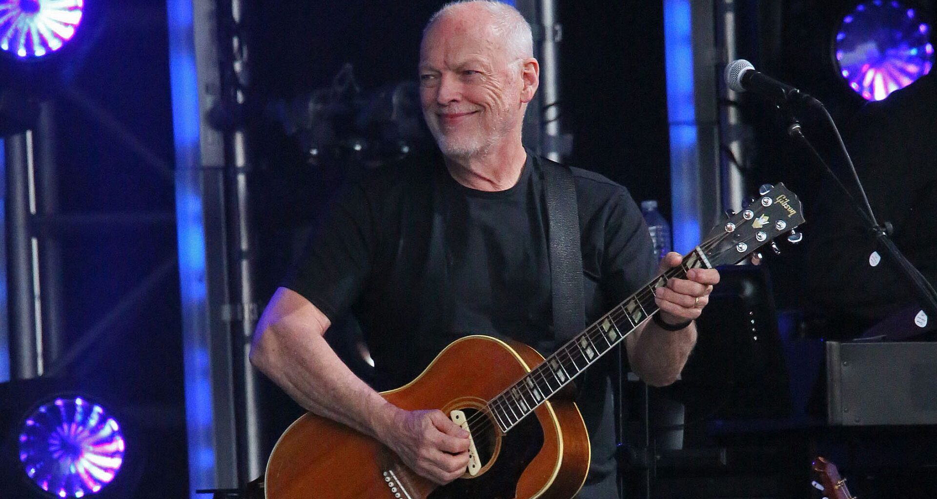David Gilmour on his magical duet playing John Lennon with Paul McCartney