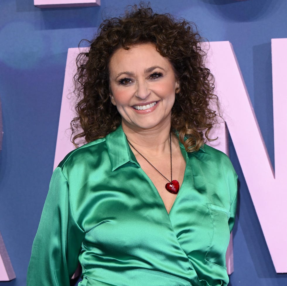 Nadia Sawalha nadia sawalha
