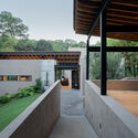 © César Belio Casa Limoneros / Quaterna Arquitectos - Image 5 of 22