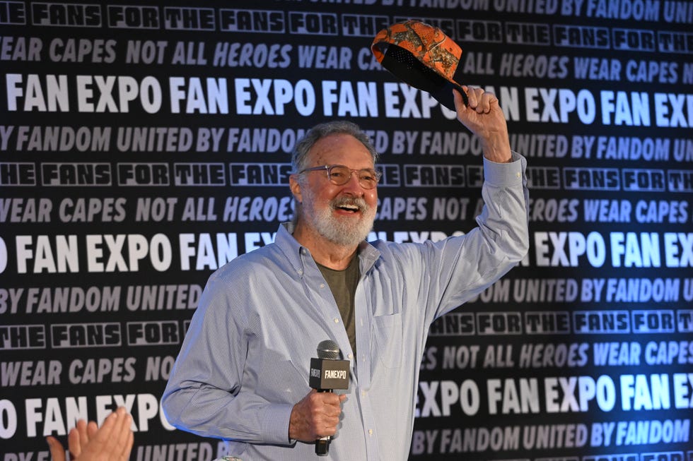 Randy Quaid randy quaid speaks on stage during fan expo chicago 2025 on august 17, 2025 in rosemont, illinois
