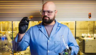 Scientists turn one of the hardest plastics to recycle into high-performance engine lubricant