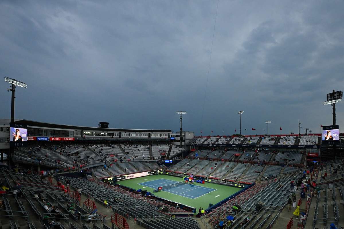 Rain forces postponement of Montreal quarter-finals matches to Tuesday