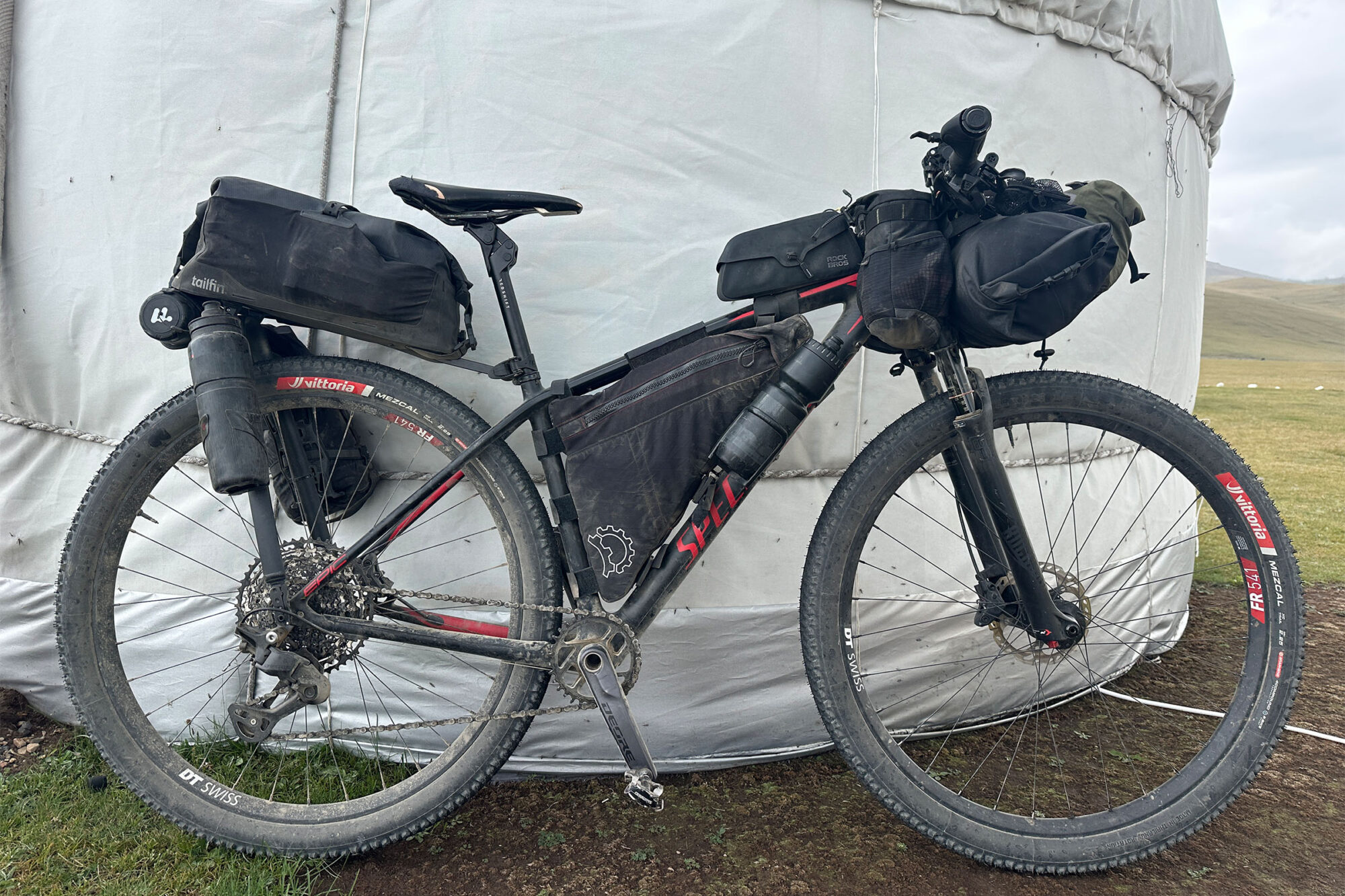 2026 silk road mountain race rigs