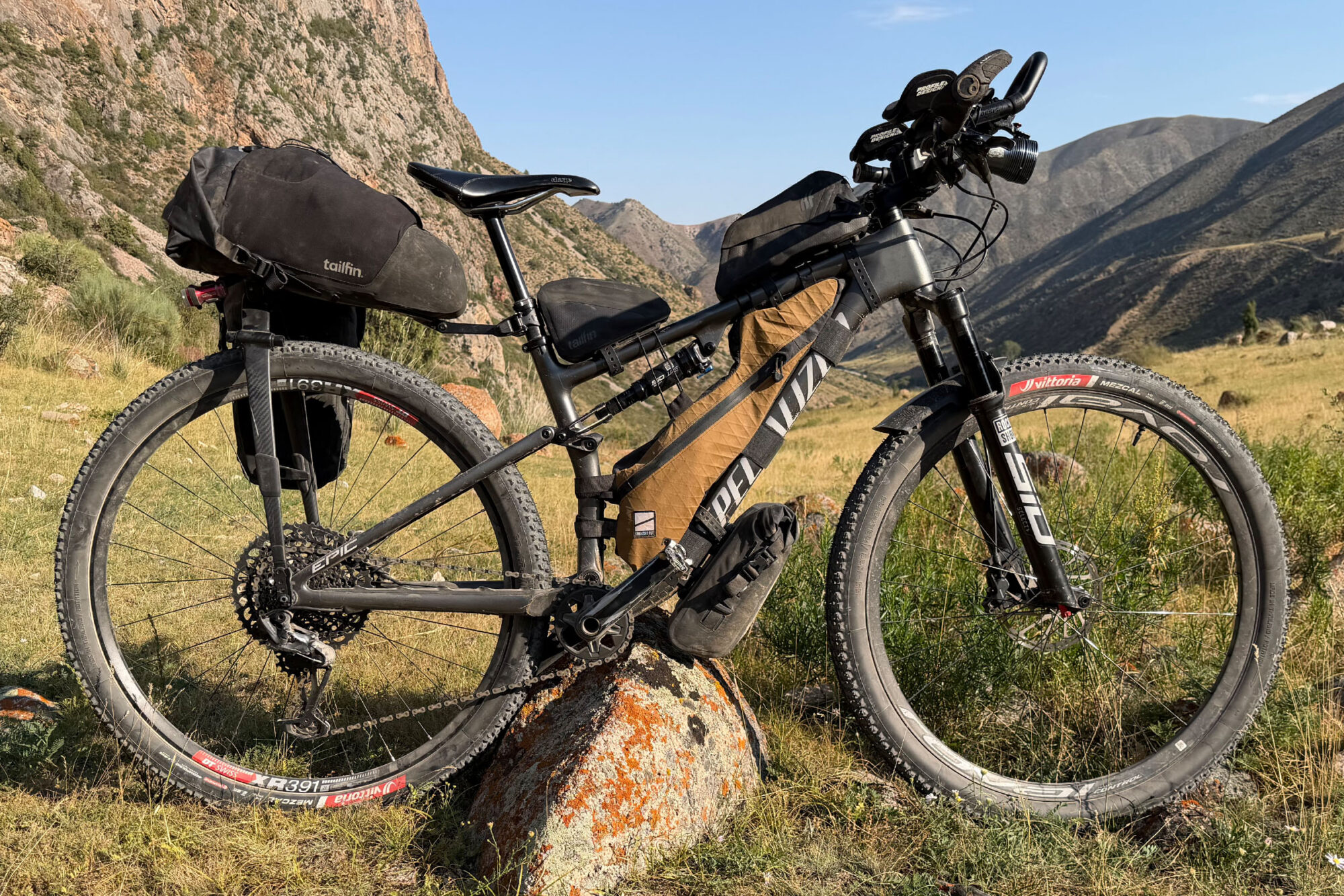 2026 silk road mountain race rigs