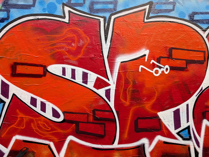 In photos: street art, graffiti, bikes and a closed gay bar - Dorrell Place, Brixton