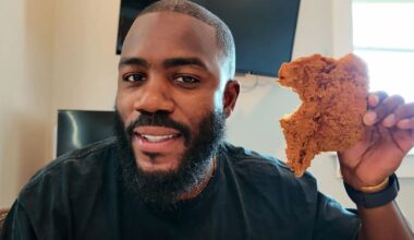 Netflix's 'Big Chicken' is Getting Side-Eyed as Mo Gilligan Eats Fried Chicken 3 Times a Day for 28 Days
