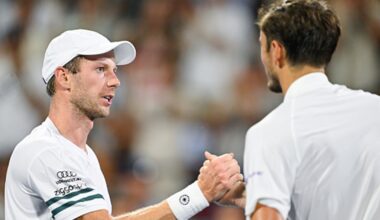 Medvedev becomes latest top-5 player to exit early at National Bank Open - TSN