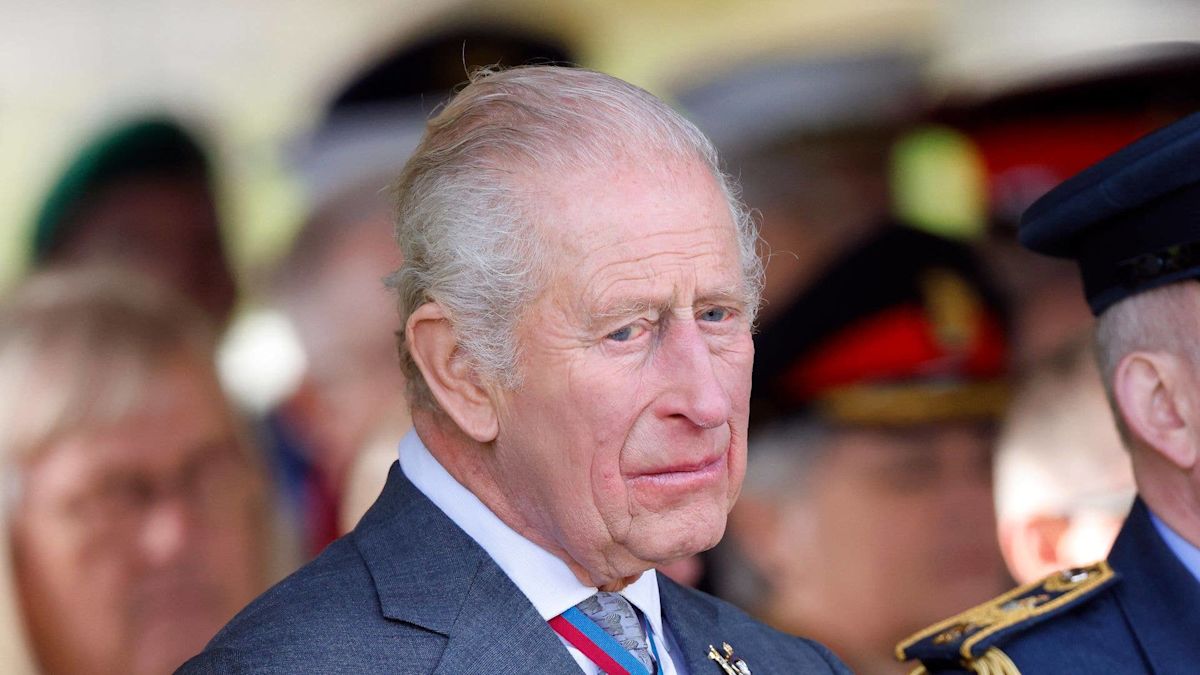 'Loyal' staff member who chose King Charles over Princess Diana steps down after 40 years
