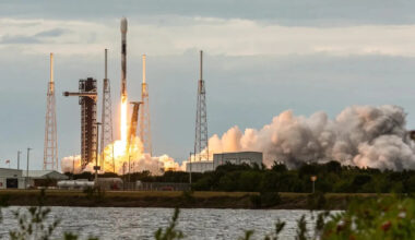 ASTS, RKLB, SPCX, LUNR Chase An August Win: What SpaceX’s Falcon 9 Wind-Down Means For Space Stocks