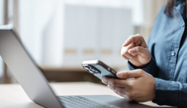 4 Ways To Turn Your Android Phone Into A Portable Computer