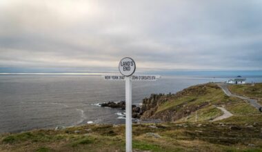 Hugo Chambre, a 7-handicap at Hampton Court Palace Golf Club, is playing courses from Land's End to John O'Groats in a bid to break par.