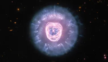James Webb captures a cosmic lion sculpted by a dying star
