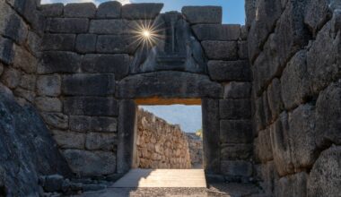 What Is the Lion’s Gate Portal? Why August 8 Is Best Day of the Year for Manifesting