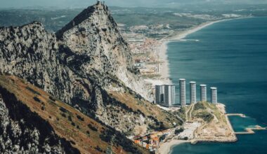 Models of the flood that refilled the Mediterranean put its peak flow through Gibraltar at roughly 100 million cubic metres a second — around 1,000 times the Amazon's average discharge — with erosion at the Camarinal Sill reaching roughly 0.4 metres a day
