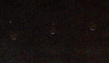 This Grainy Photo of Earth Captured on Mars Is Way Cooler Than It Looks