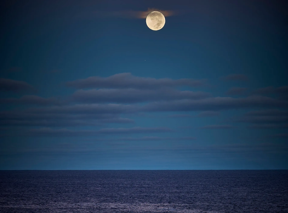 August 2026 full Moon: Why do you feel exhausted?