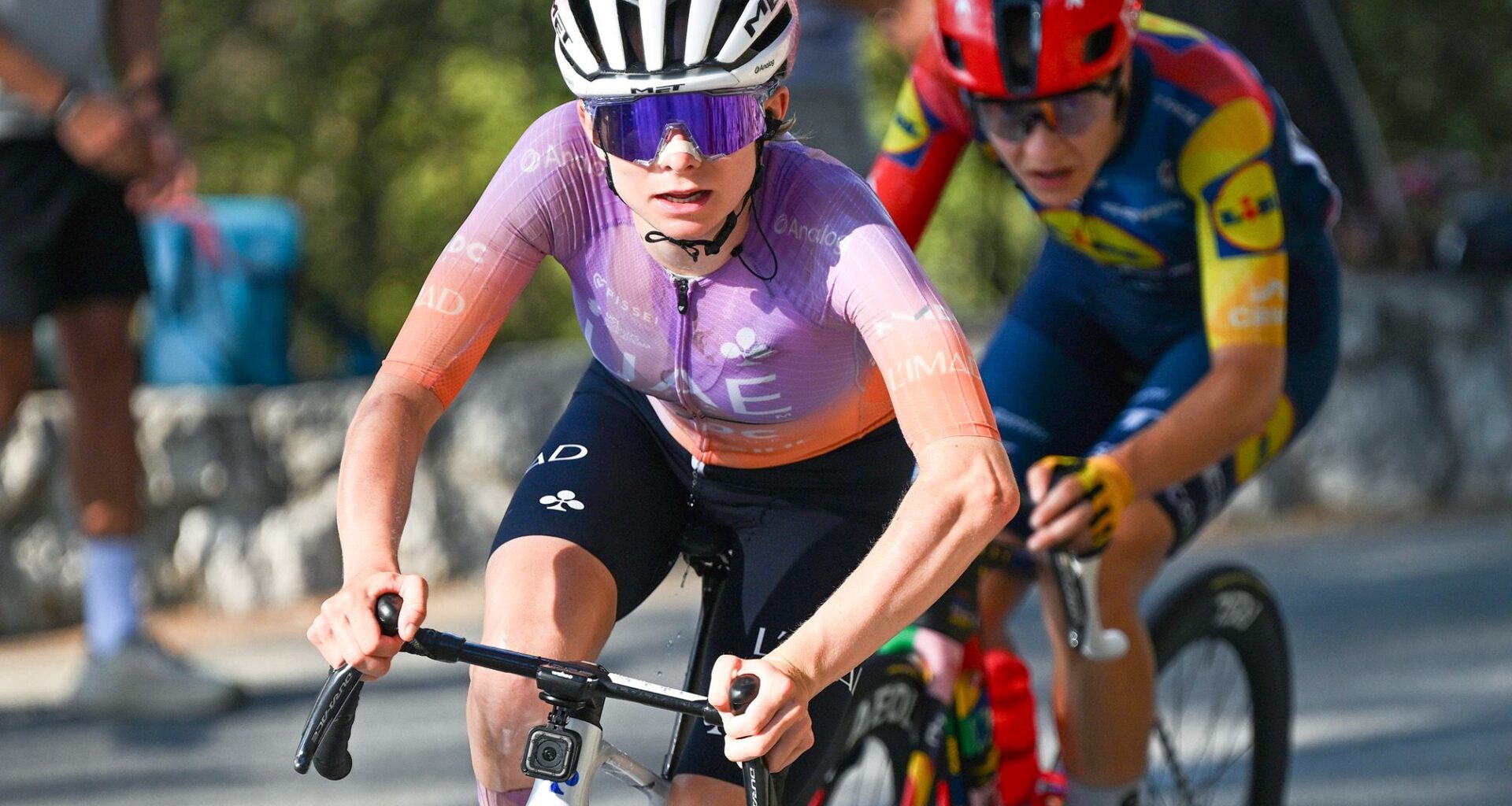 From double stage winner to a supporting role – 2025's breakthrough star Maëva Squiban celebrates a different kind of success at the Tour de France Femmes