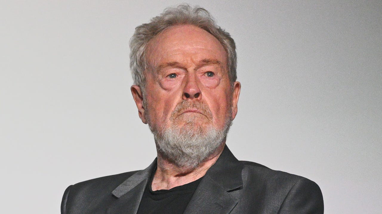 Ridley Scott Says Alien: Romulus Was OK, Rewriting New Movie Because Franchise Needs Some Help